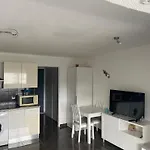Vittoria Immobilier 11 - Reglement Sur Place - Cheques Acceptes Apartamento