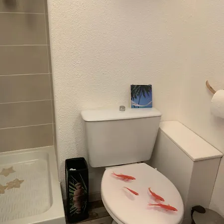 Vittoria Immobilier 11 - Reglement Sur Place - Cheques Acceptes Lägenhet