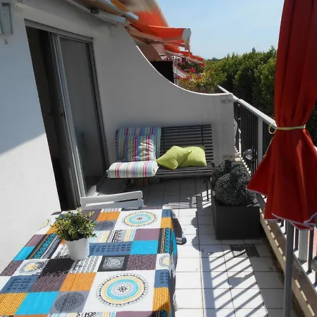 Vittoria Immobilier 11 - Reglement Sur Place - Cheques Acceptes Lägenhet