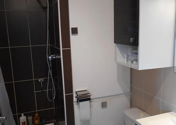 Vittoria Immobilier 11 - Reglement Sur Place - Cheques Acceptes *